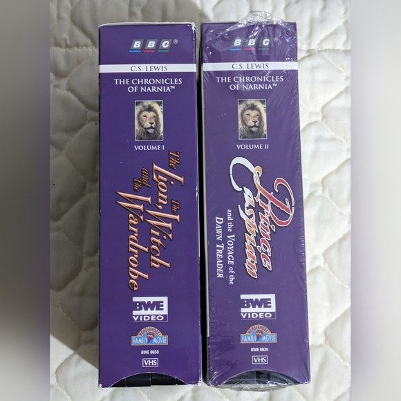 C.S. Lewis Narnia VHS Movies Set - Picture 3 of 5